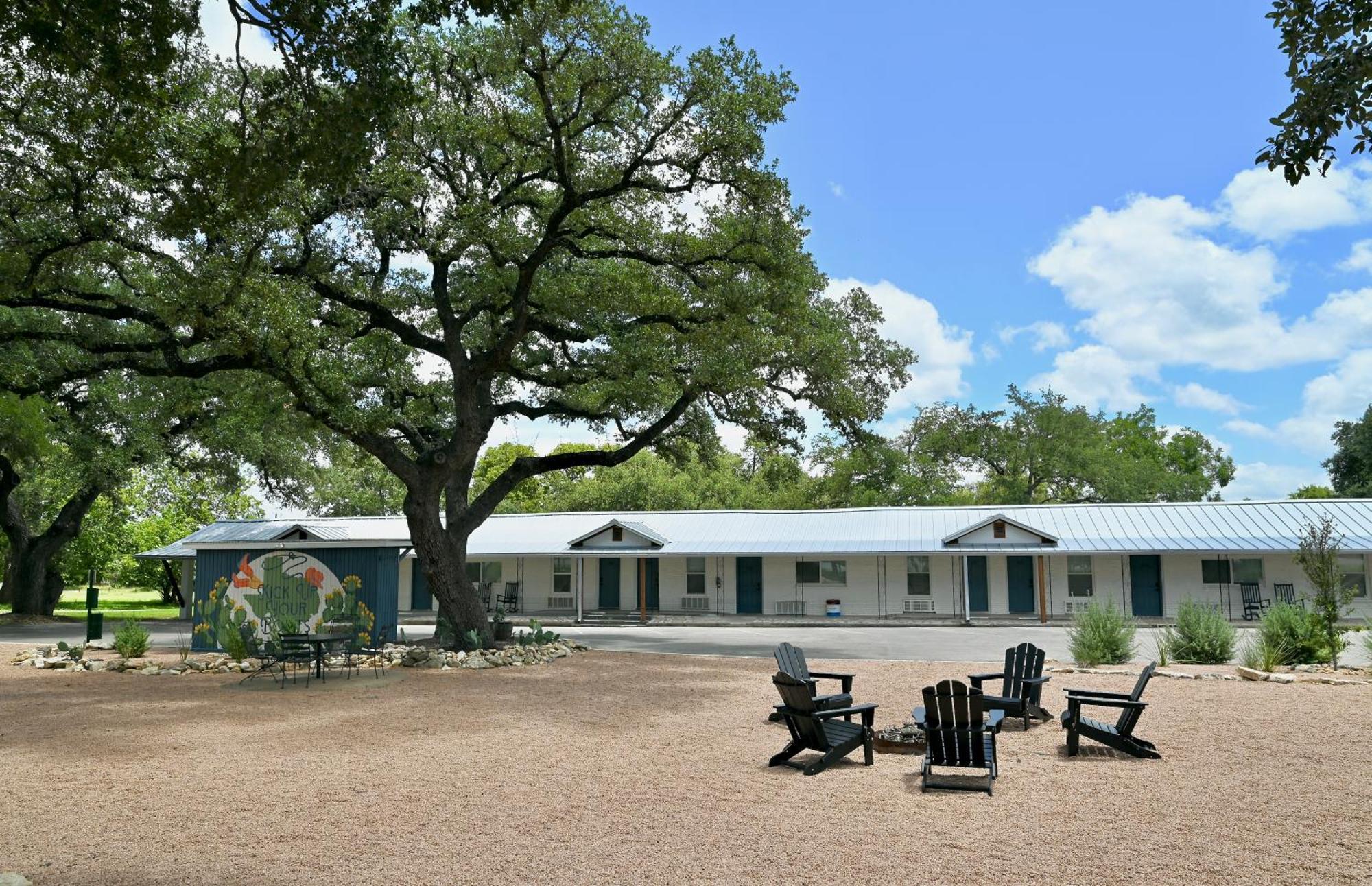 Blanco County Inn & Guesthouses Exteriér fotografie